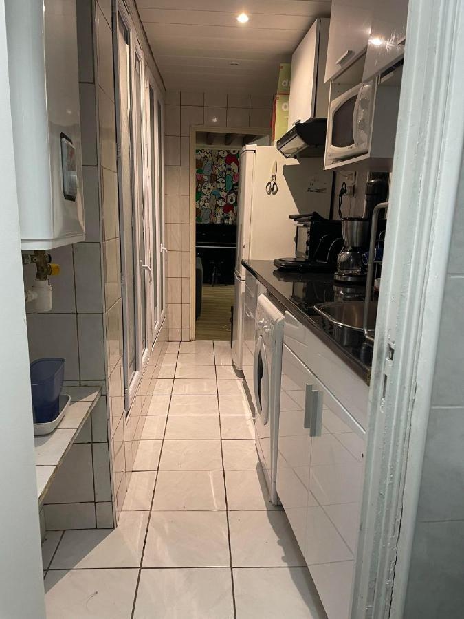 Central Flat For 7 Париж Екстериор снимка